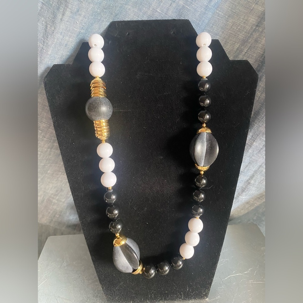 Chunky Black White & Gray Beaded‎ Statement Necklace Gold Tone Accents